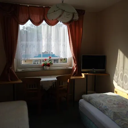 Garni Am Heuberg Hotel