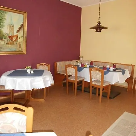 Garni Am Heuberg 2* Eschwege