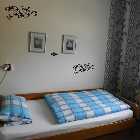 Garni Am Heuberg Hotel