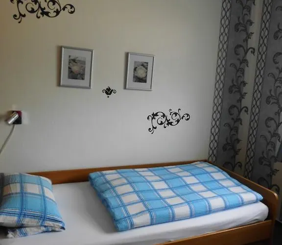 Garni Am Heuberg Hotel